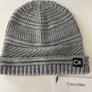 Calvin Klein CK‎ Gray Chunky Knit Hat OS Beanie Logo NWT Acrylic Winter Warm